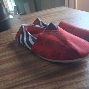 Red Canvas Slip-On Shoes wccent